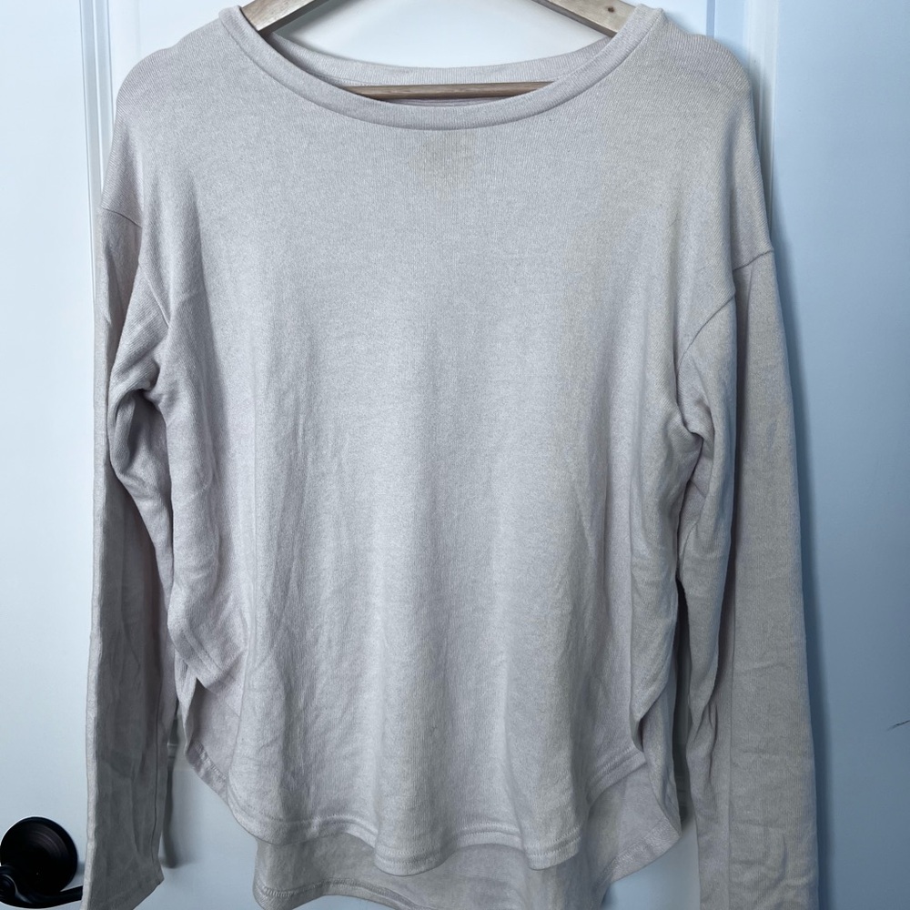 Gap Women's Cream Long Sleeve Top